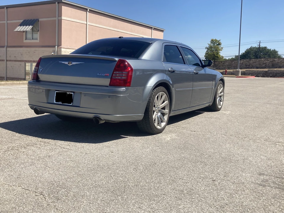 2006 Chrysler 300 (2005-2023) - Image 17 of 31