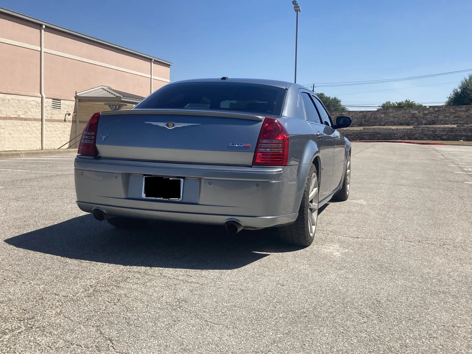 2006 Chrysler 300 (2005-2023) - Image 18 of 31