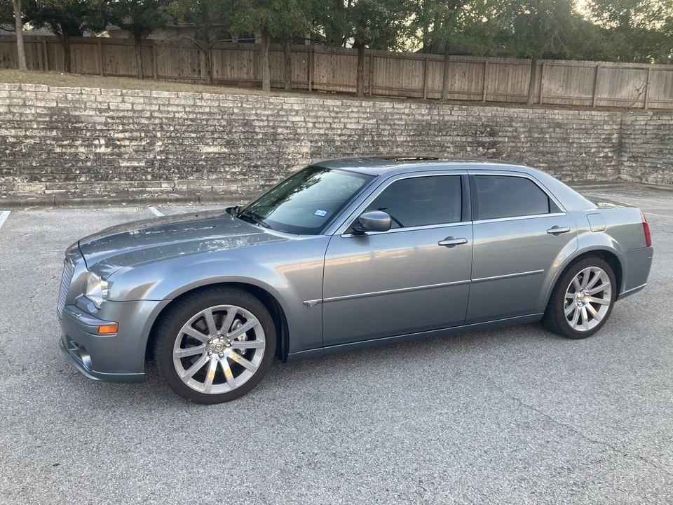 2006 Chrysler 300 (2005-2023) - Image 28 of 31