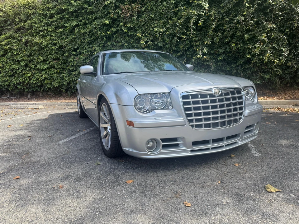 2006 Chrysler 300 (2005-2023) - Image 9 of 31