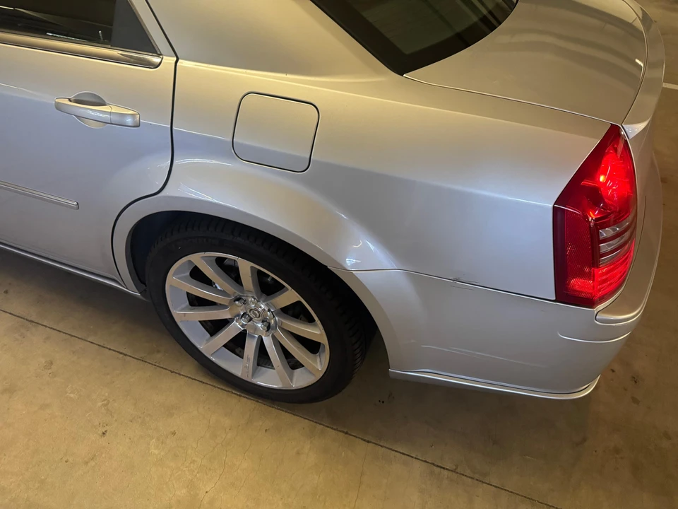 2006 Chrysler 300 (2005-2023) - Image 22 of 31