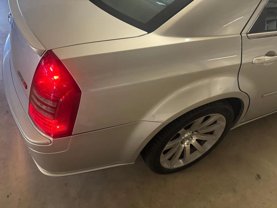 2006 Chrysler 300 (2005-2023) - Image 26 of 31
