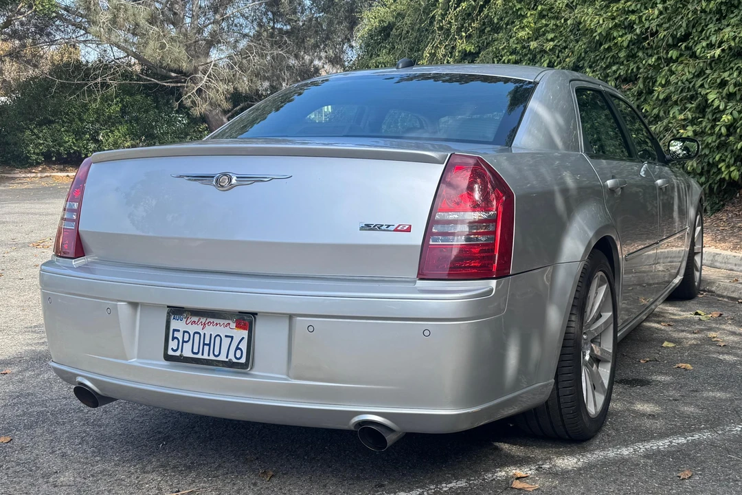 2006 Chrysler 300 (2005-2023) - Image 4 of 31