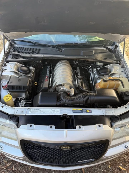 2006 Chrysler 300 (2005-2023) - Image 10 of 10