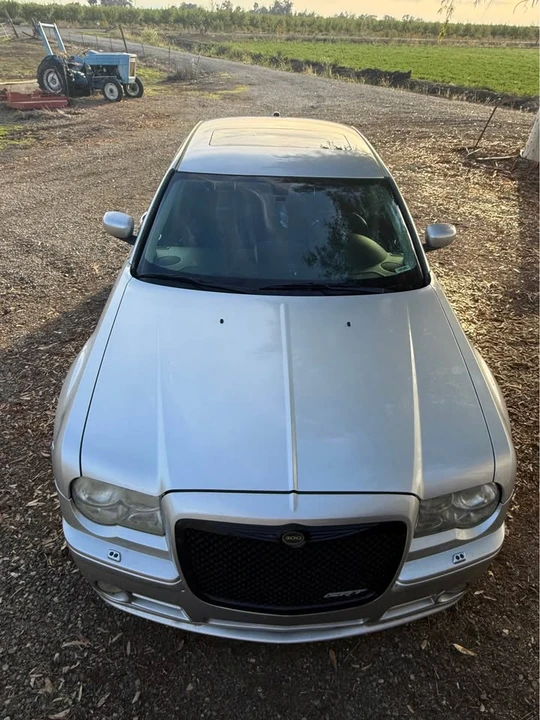2006 Chrysler 300 (2005-2023) - Image 5 of 10