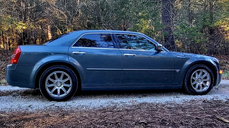 2006 Chrysler 300 (2005-2023) - Image 2 of 22