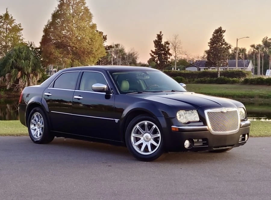 2006 Chrysler 300 (2005-2023) - Image 3 of 24