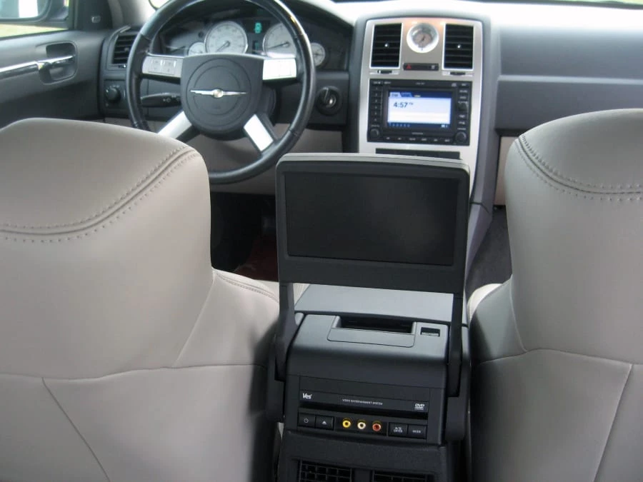2006 Chrysler 300 (2005-2023) - Image 5 of 10