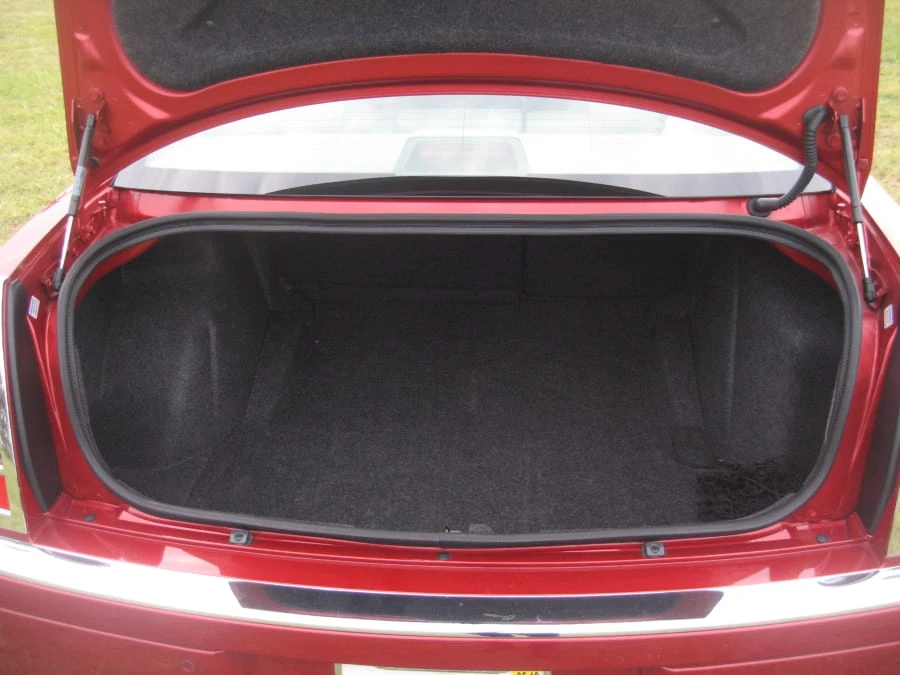 2006 Chrysler 300 (2005-2023) - Image 6 of 10