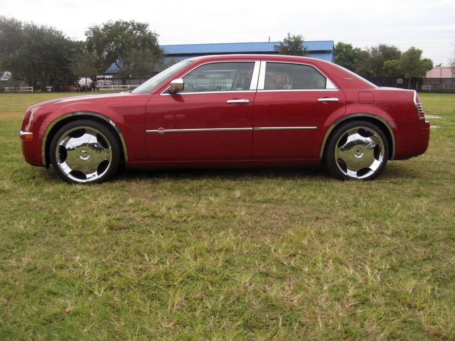 2006 Chrysler 300 (2005-2023) - Image 10 of 10