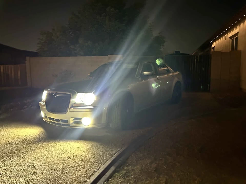 2006 Chrysler 300 (2005-2023) - Image 2 of 5