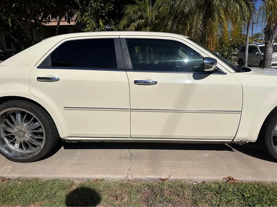 2006 Chrysler 300 (2005-2023) - Image 17 of 17