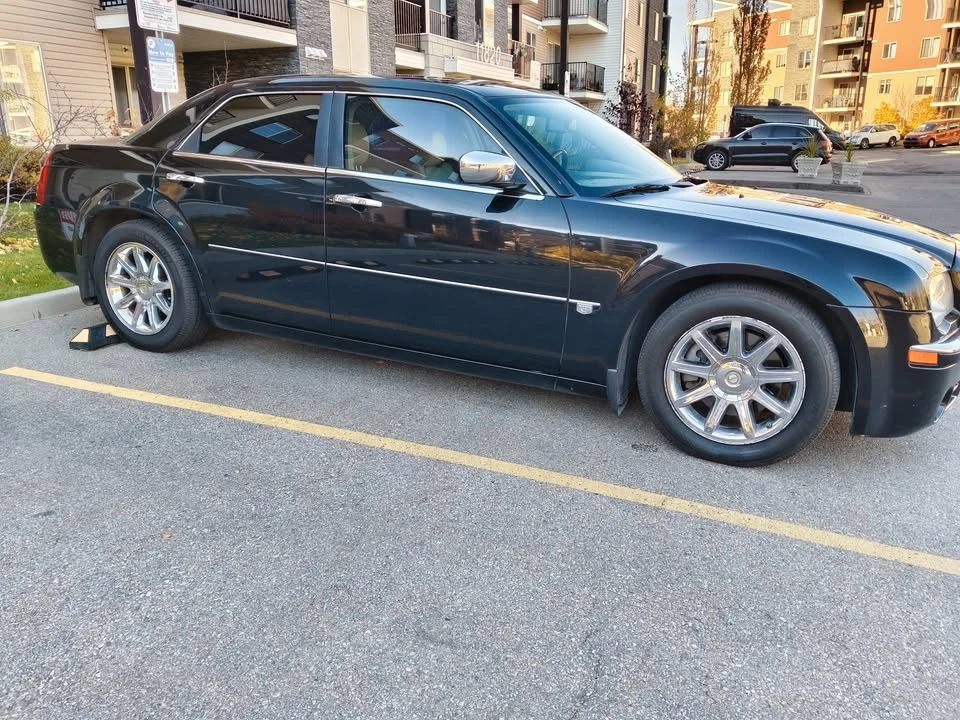 2006 Chrysler 300 (2005-2023) - Image 3 of 11