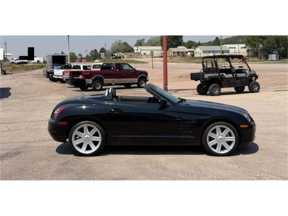 2006 Chrysler Crossfire - Image 5 of 13