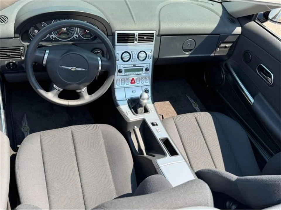 2006 Chrysler Crossfire - Image 12 of 13