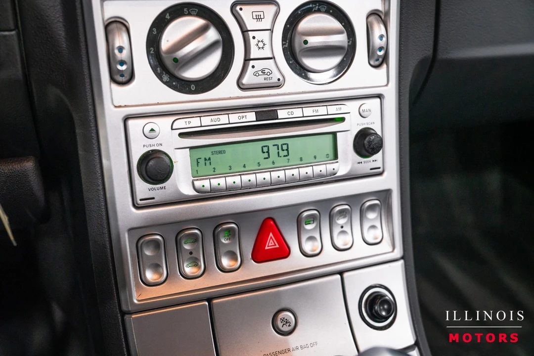 2006 Chrysler Crossfire - Image 23 of 31