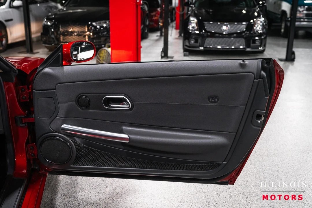 2006 Chrysler Crossfire - Image 25 of 31
