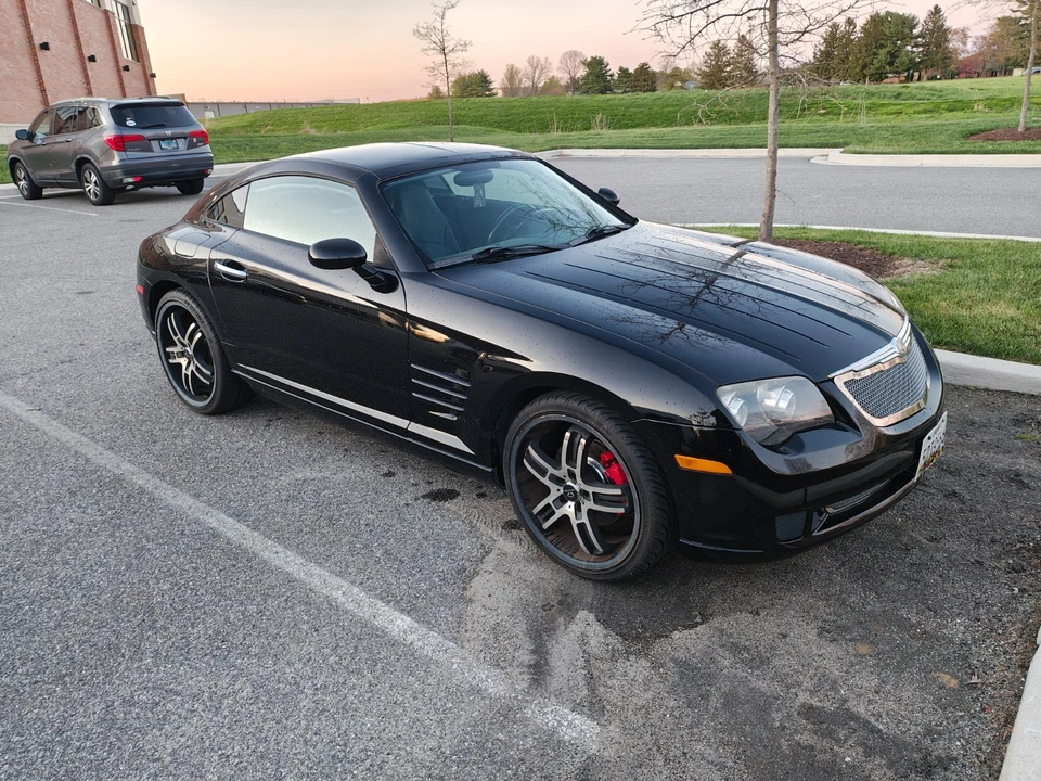 2006 Chrysler Crossfire - Image 3 of 4