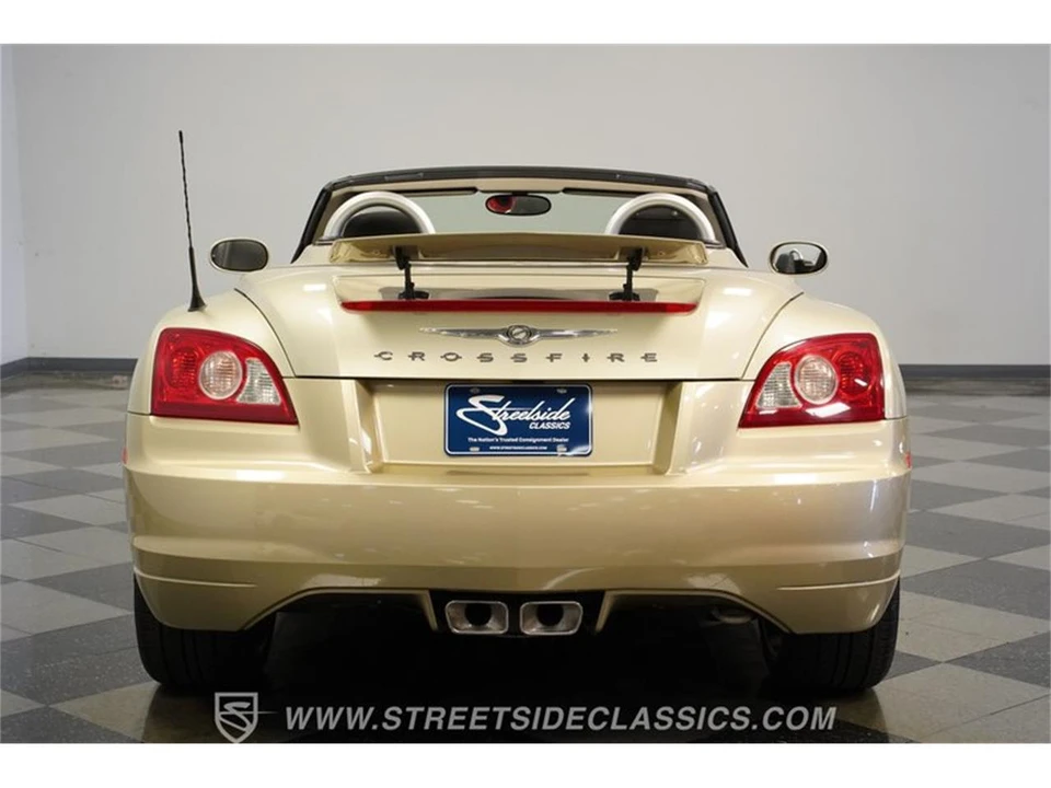 2006 Chrysler Crossfire - Image 9 of 31