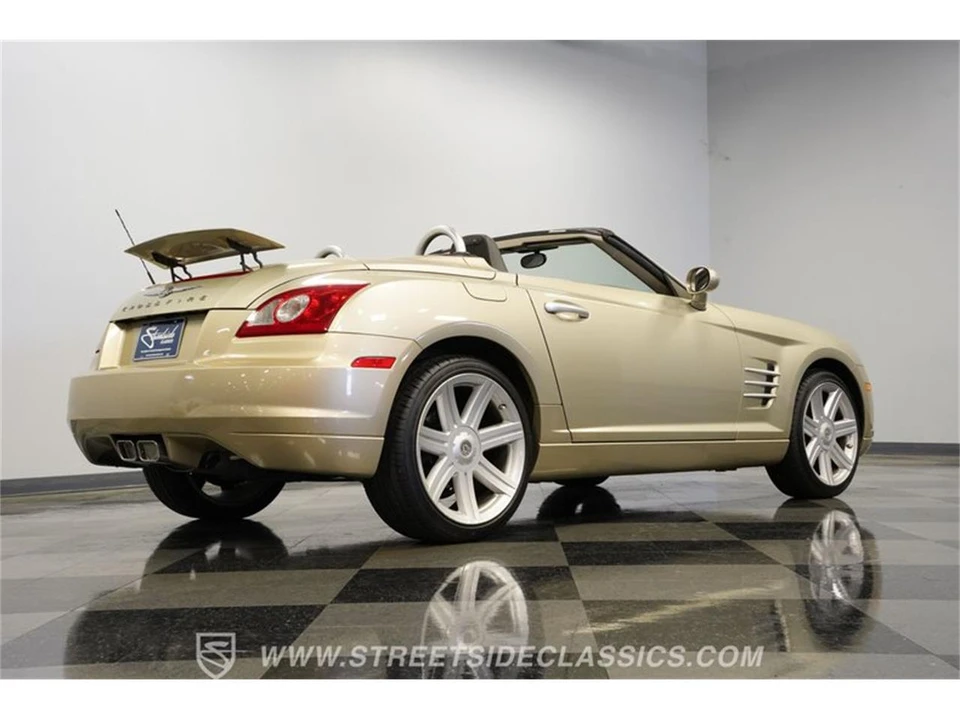 2006 Chrysler Crossfire - Image 26 of 31
