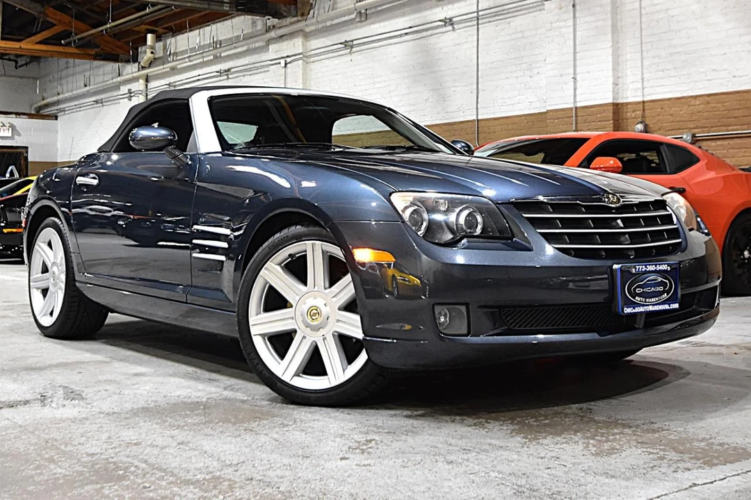 2006 Chrysler Crossfire - Image 2 of 31