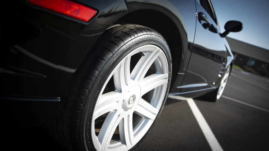 2006 Chrysler Crossfire - Image 3 of 19