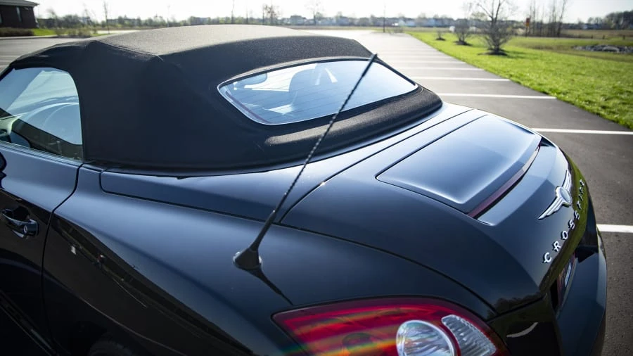 2006 Chrysler Crossfire - Image 7 of 19