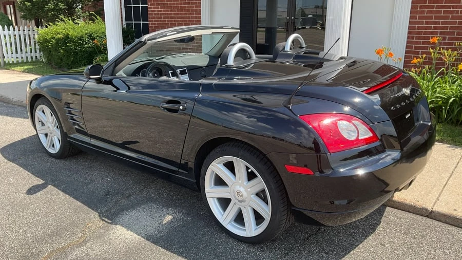 2006 Chrysler Crossfire - Image 3 of 13