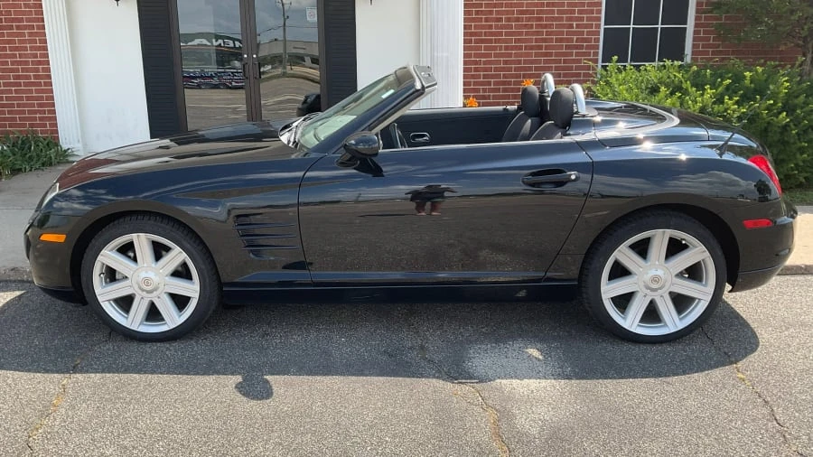 2006 Chrysler Crossfire - Image 2 of 13