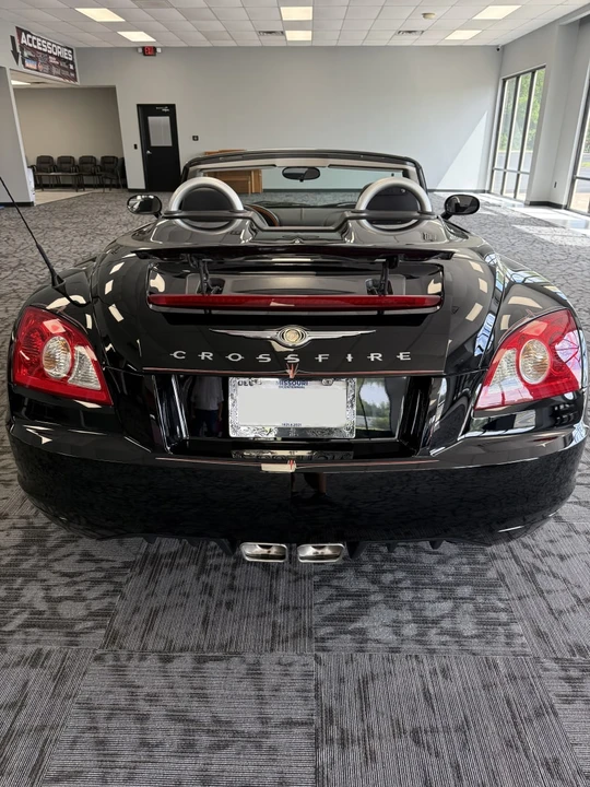 2006 Chrysler Crossfire - Image 4 of 12