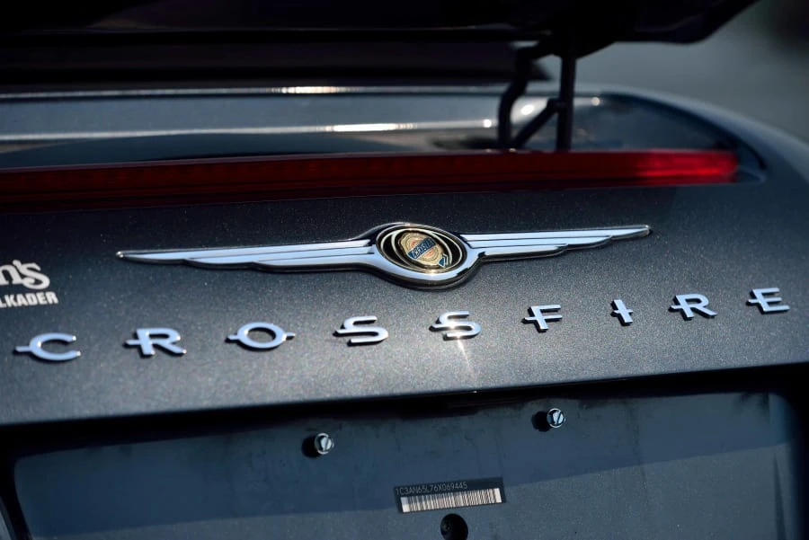 2006 Chrysler Crossfire - Image 10 of 12