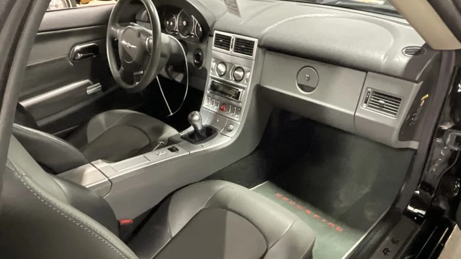 2006 Chrysler Crossfire - Image 5 of 7
