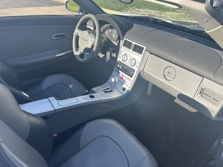 2006 Chrysler Crossfire - Image 8 of 12