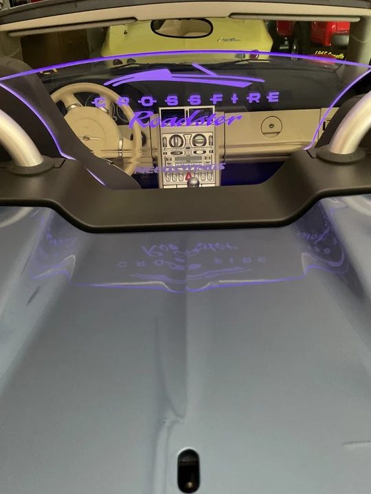 2006 Chrysler Crossfire - Image 16 of 20