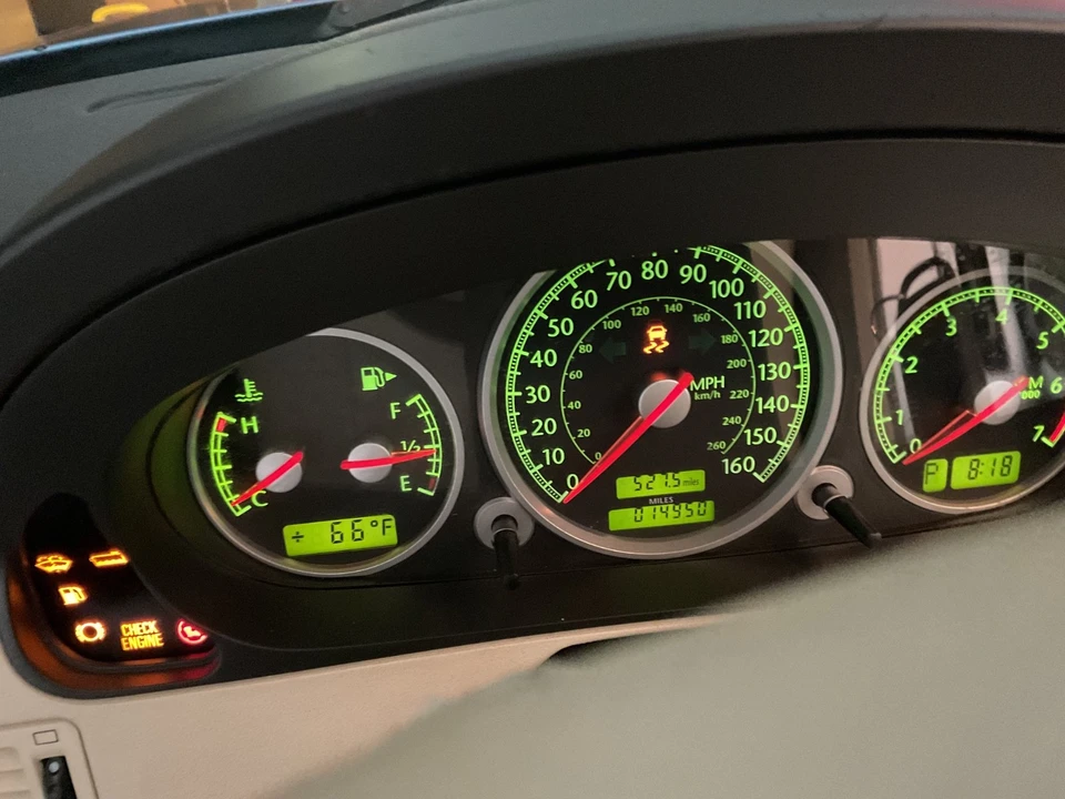 2006 Chrysler Crossfire - Image 9 of 20