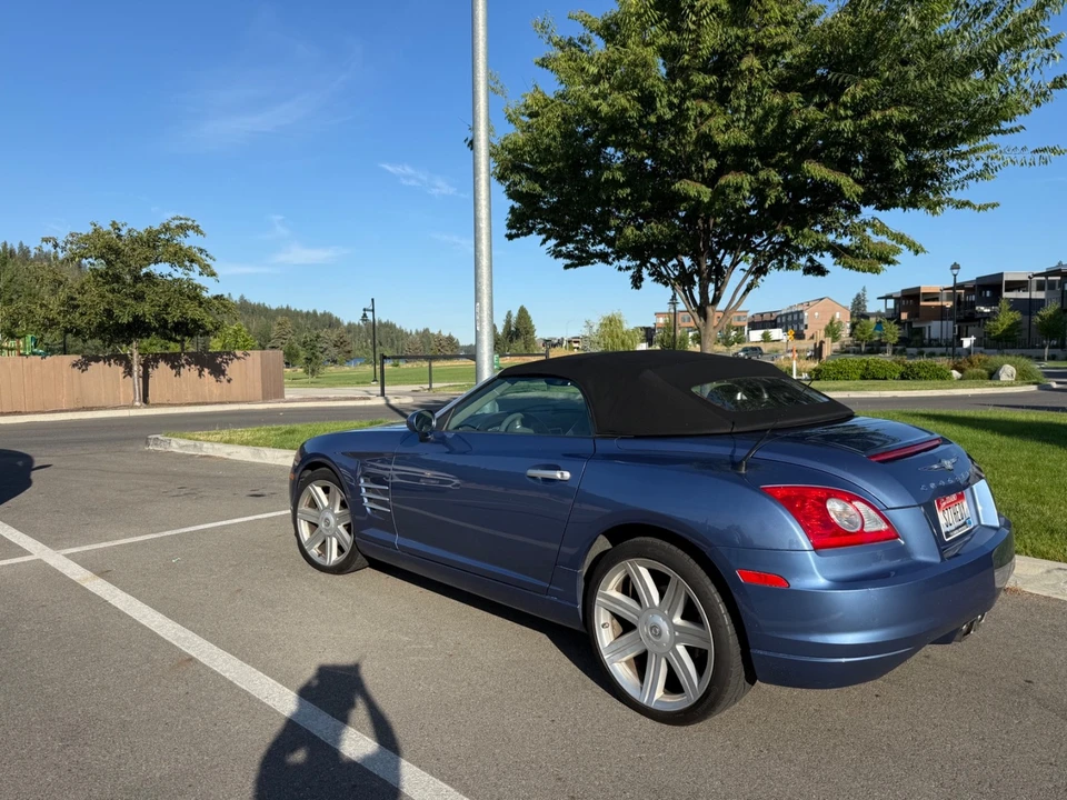 2006 Chrysler Crossfire - Image 4 of 10