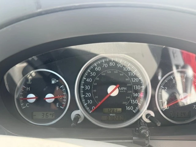 2006 Chrysler Crossfire - Image 10 of 10
