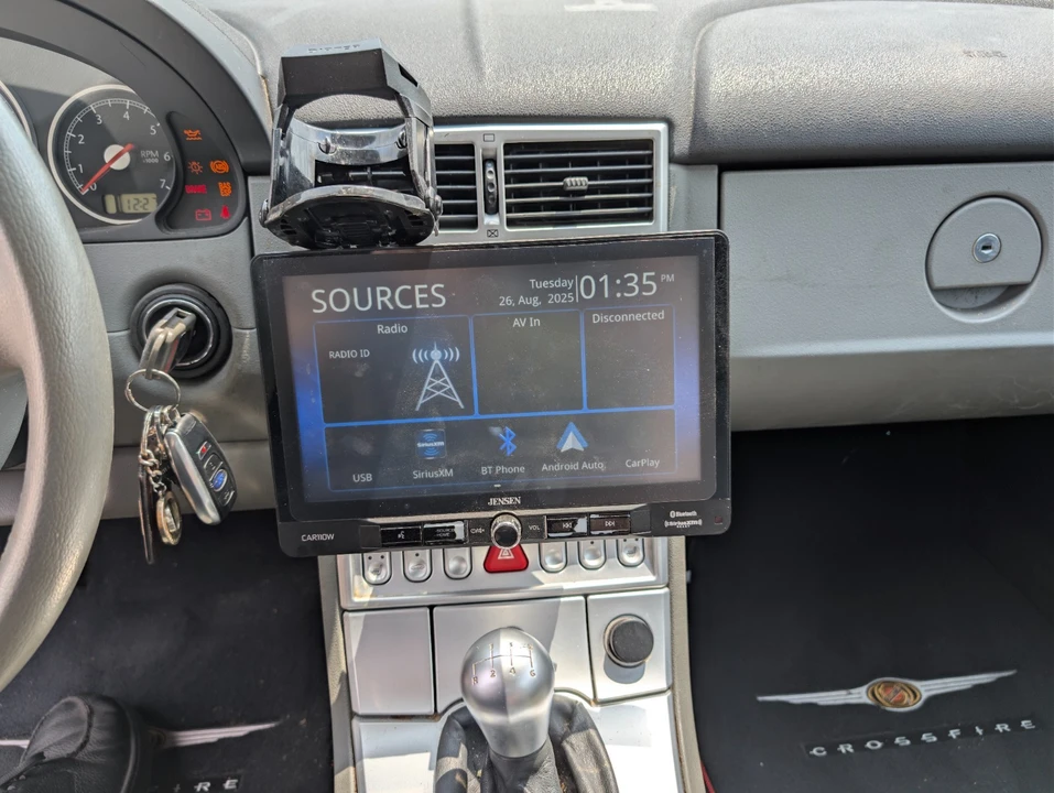 2006 Chrysler Crossfire - Image 11 of 16