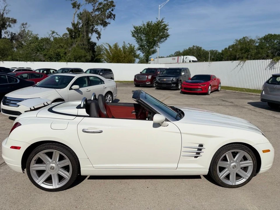 2006 Chrysler Crossfire - Image 14 of 30