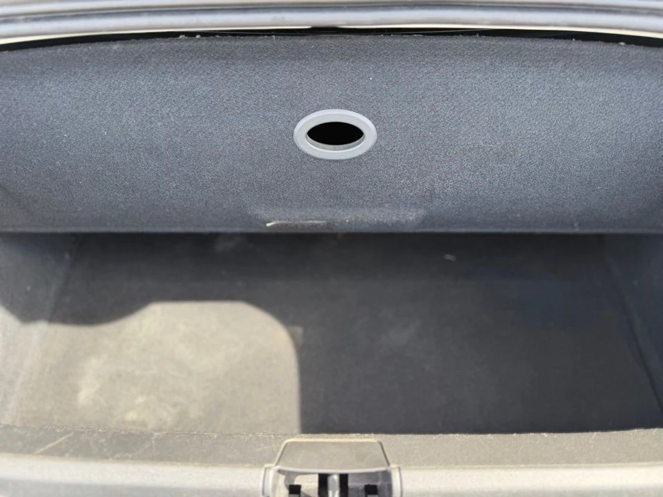 2006 Chrysler Crossfire - Image 27 of 30