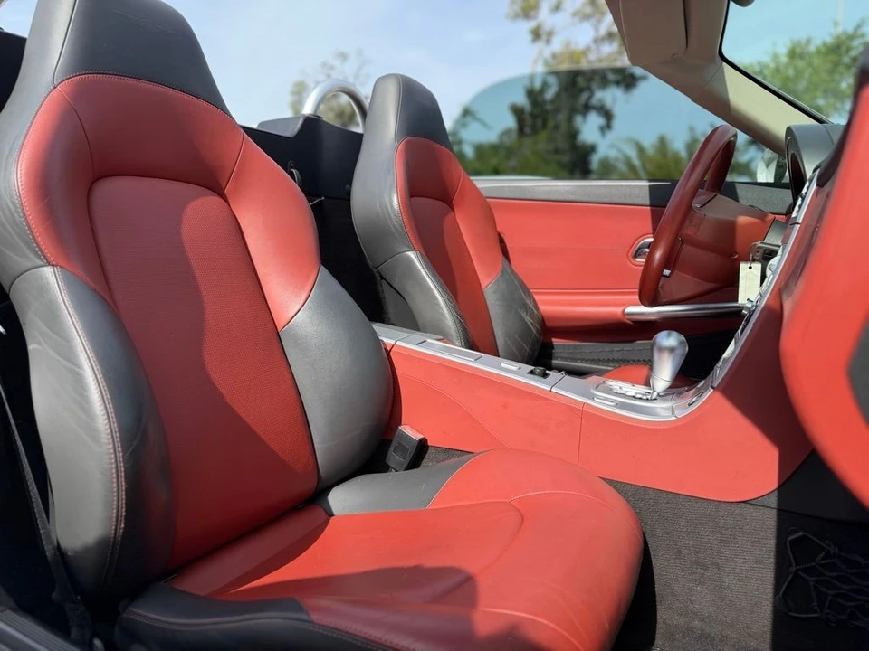2006 Chrysler Crossfire - Image 26 of 30