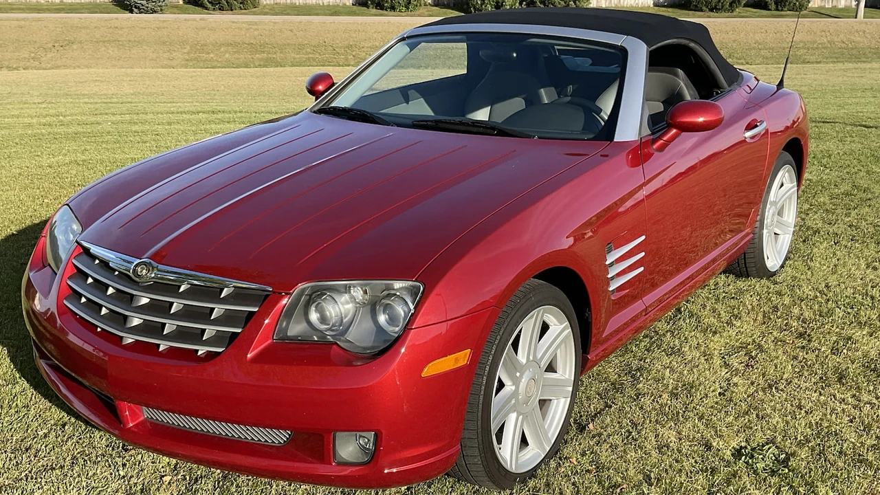 2006 Chrysler Crossfire - Image 13 of 13