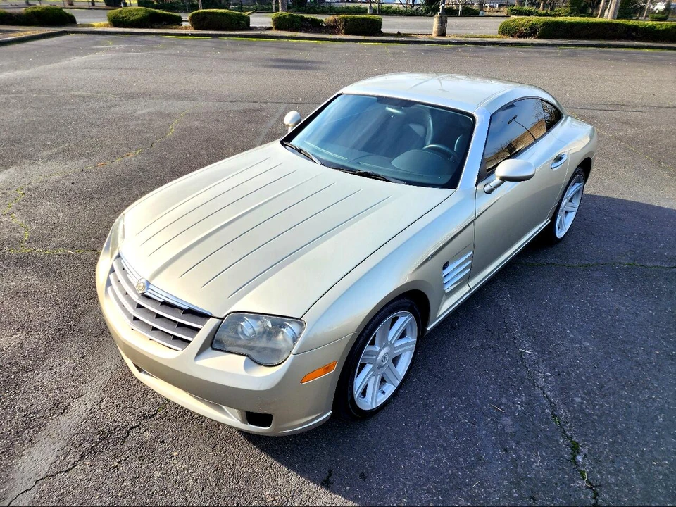 2006 Chrysler Crossfire - Image 2 of 31