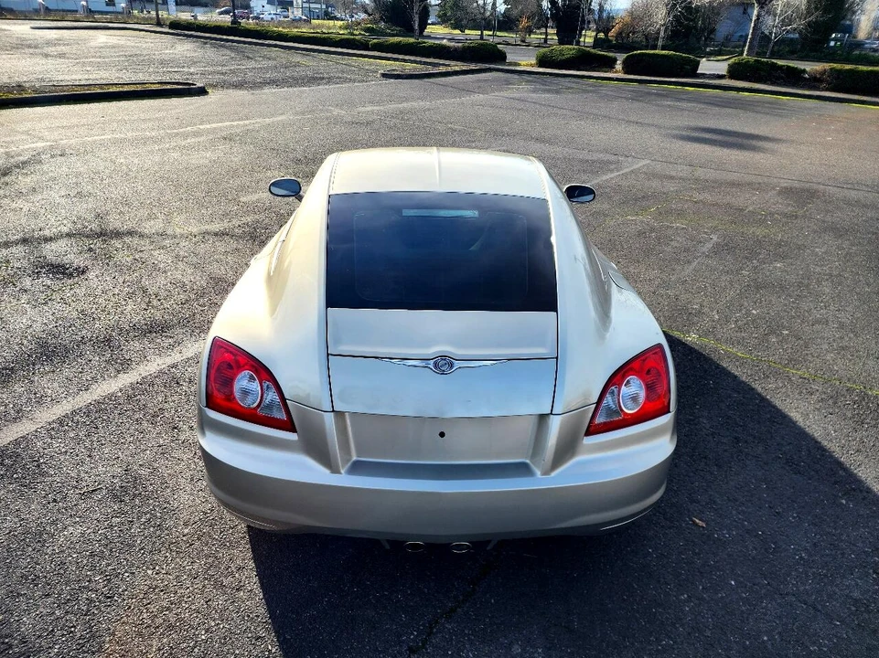 2006 Chrysler Crossfire - Image 10 of 31
