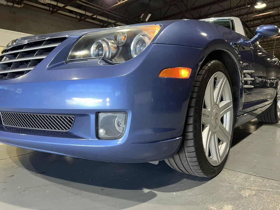 2006 Chrysler Crossfire - Image 27 of 31