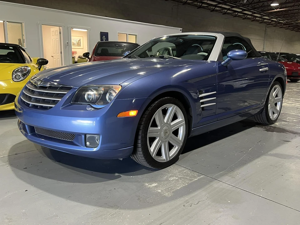 2006 Chrysler Crossfire - Image 18 of 31