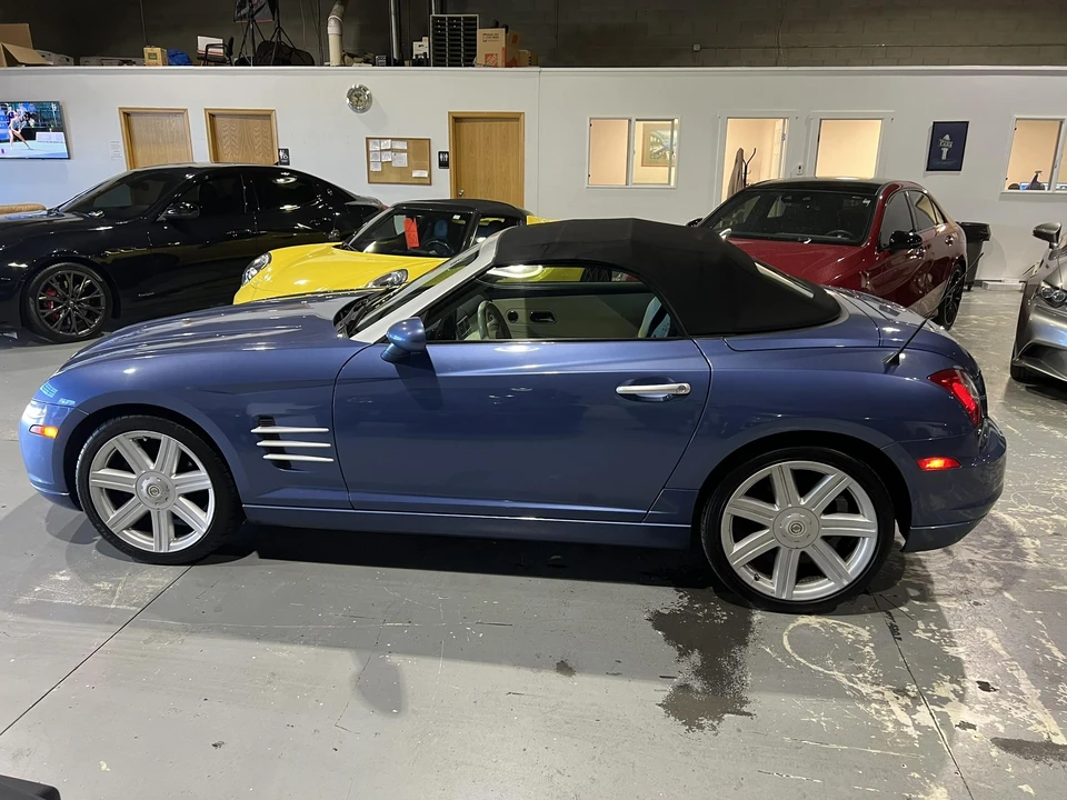 2006 Chrysler Crossfire - Image 19 of 31