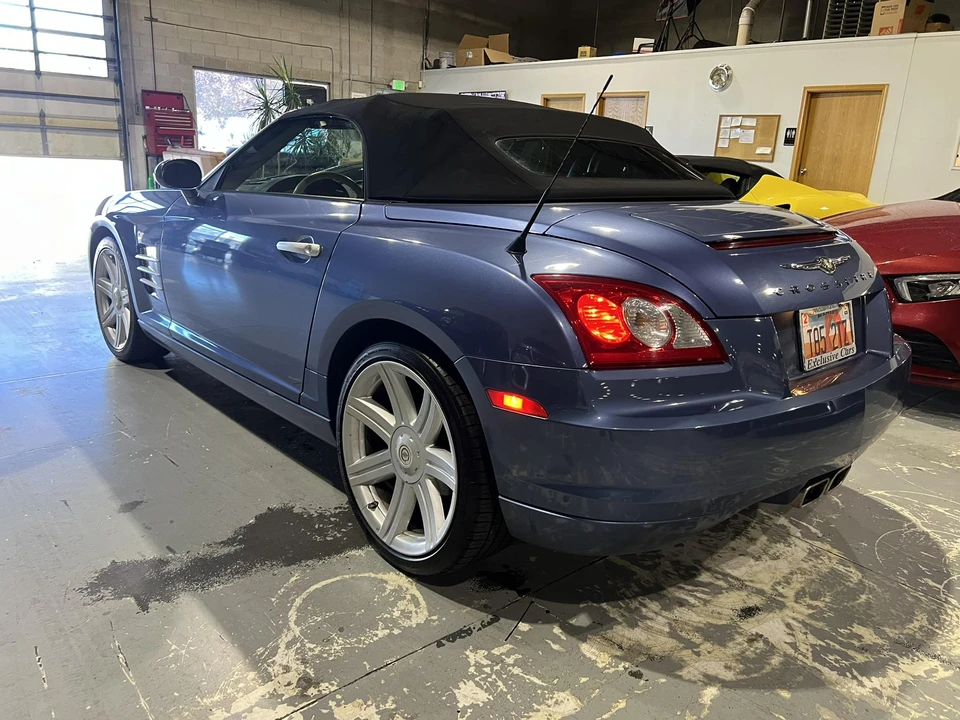 2006 Chrysler Crossfire - Image 20 of 31