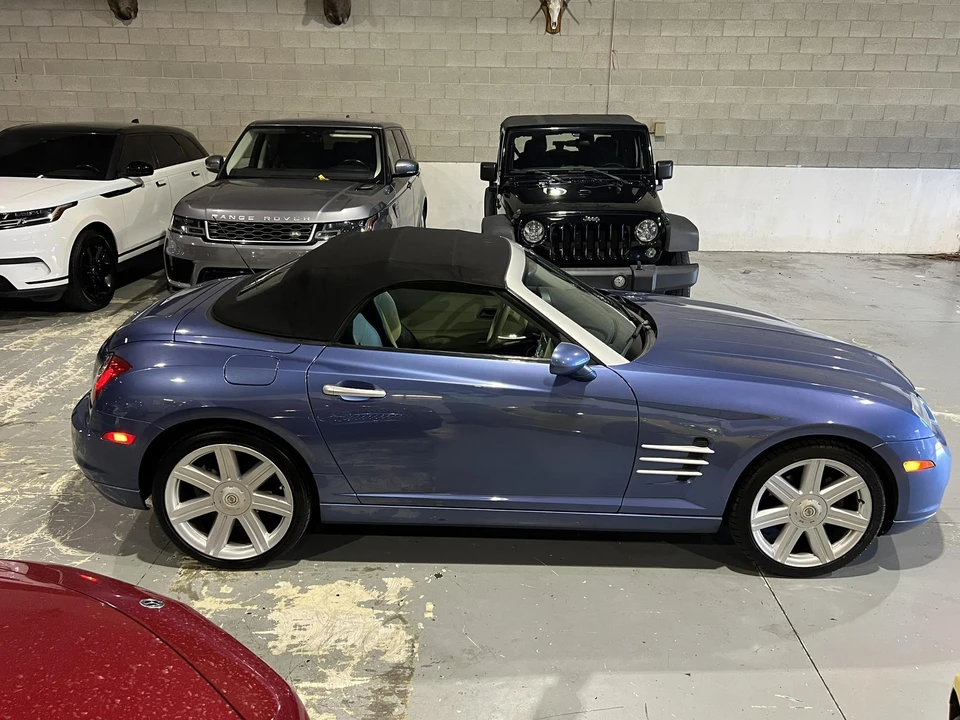 2006 Chrysler Crossfire - Image 24 of 31