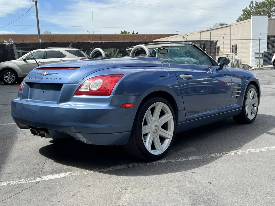 2006 Chrysler Crossfire - Image 9 of 31
